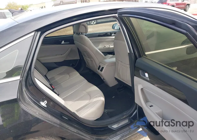 5NPE34AF8HH548673: 42242868