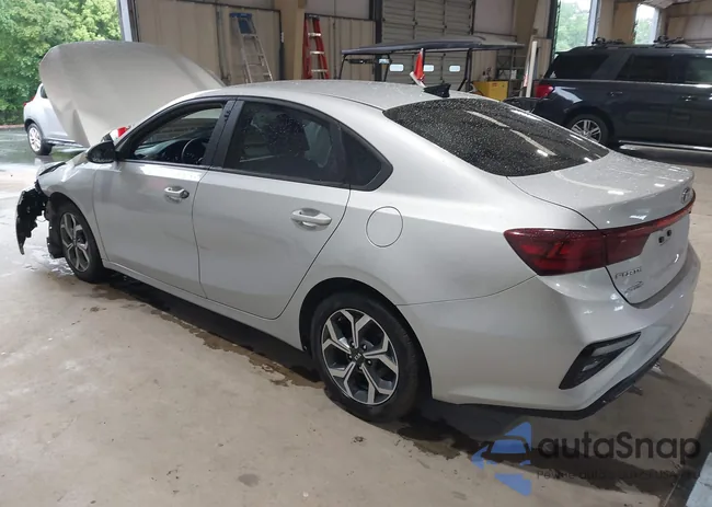 3KPF24AD6ME326363: 42242056