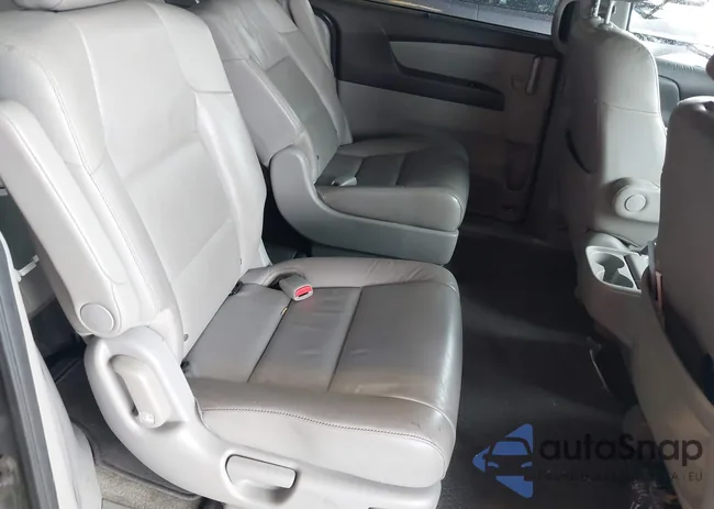 5FNRL5H68CB110319: 42242191