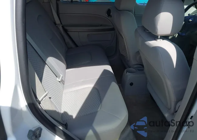 3GNBABDB0AS624511: 42243356