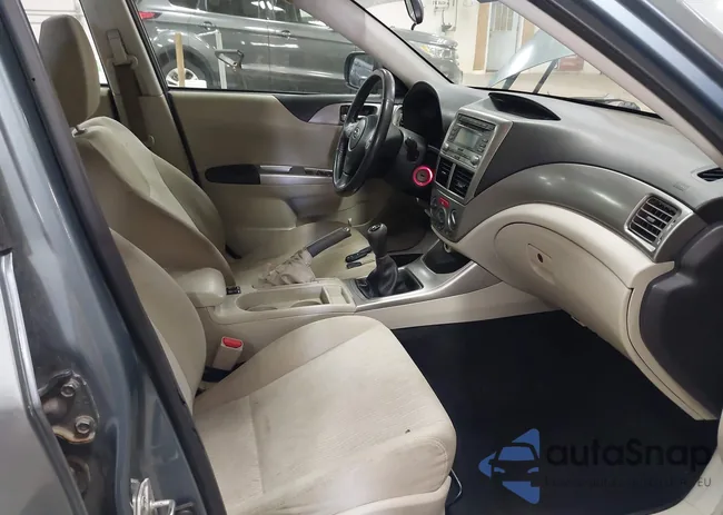 JF1GH6D63AG828017: 42243496