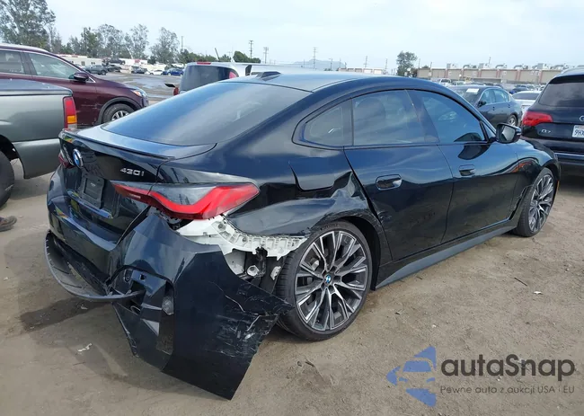 WBA63AV02PFP15379: 42243711