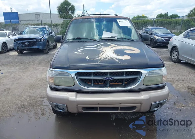 1FMDU32P2XUC31708: 42243725