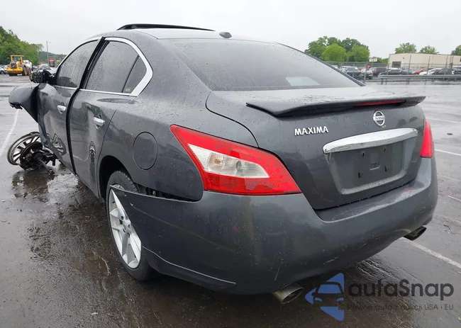 1N4AA5AP1AC861624: 42243786