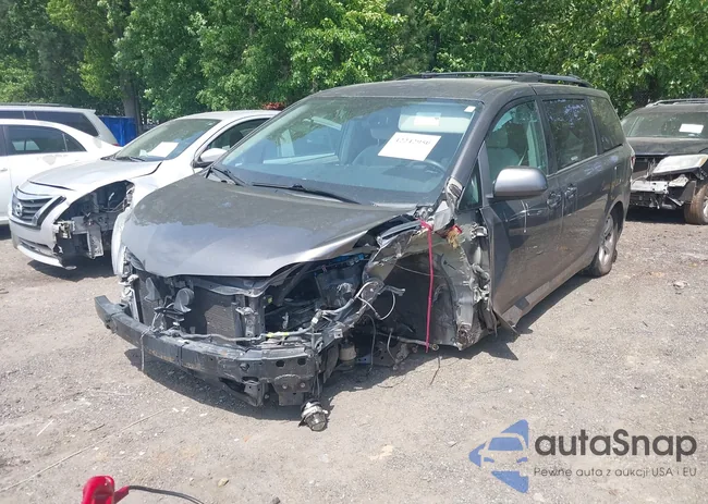 5TDKZ3DC2JS906556: 42242950