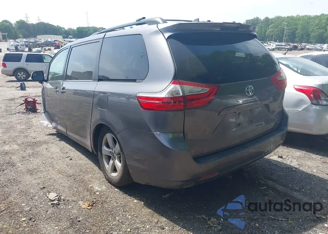 5TDKZ3DC2JS906556: 42242950