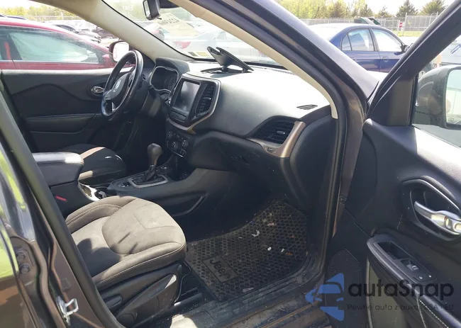 1C4PJMCS2GW360748: 42243060