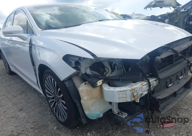 3FA6P0K93HR203063: 42243064