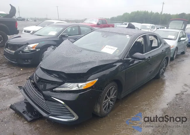 4T1F11AK8NU076638: 42243093