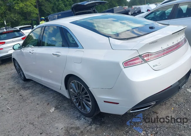 3LN6L2GKXDR812881: 42243134