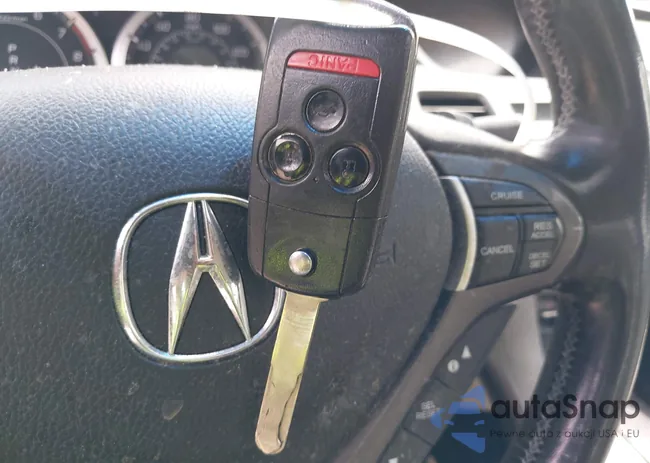 JH4CU2F66BC009133: 42243233