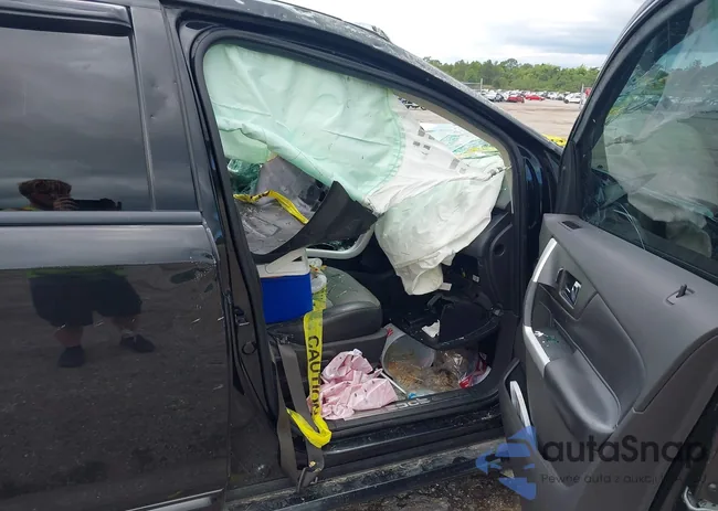 2FMDK3AK3CBA56753: 42244444