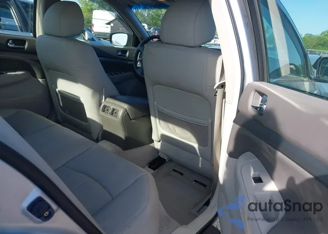 JN1CV6AP8DM720497: 42244728