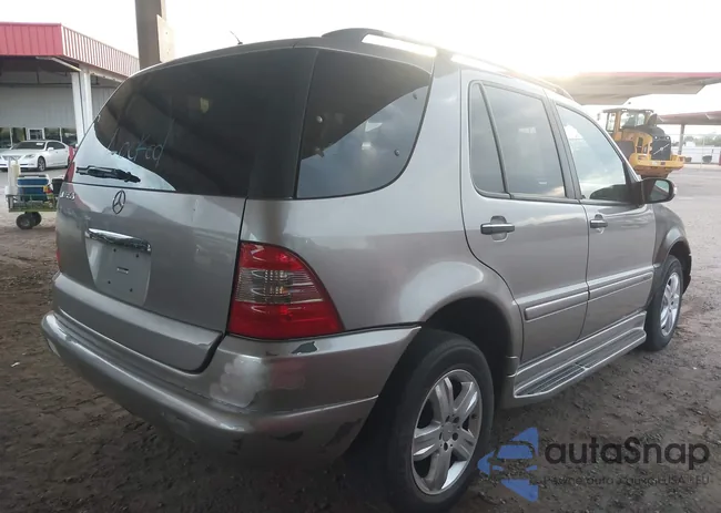 4JGAB57E05A523559: 42244766