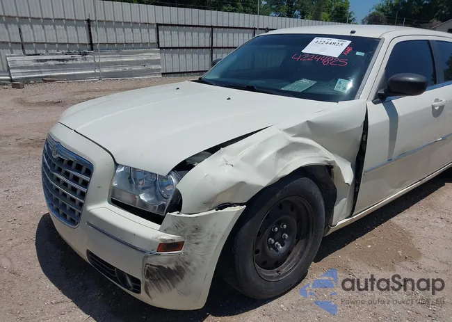 2C3KA53G28H207836: 42244825