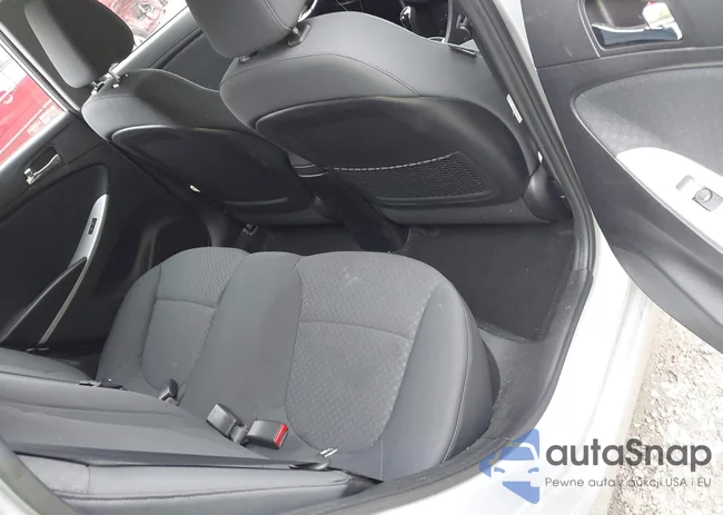 KMHCU5AE0EU174235: 42244864