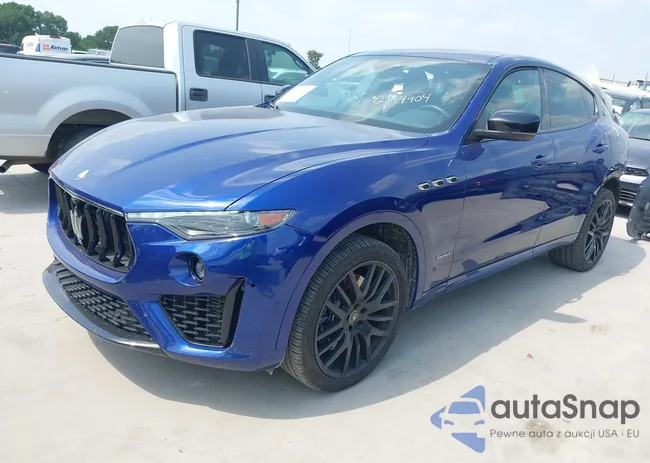 ZN661YUS3LX353537: 42244904