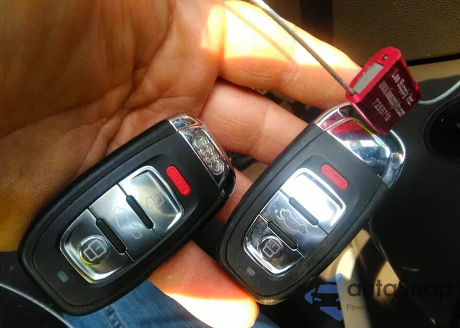 WAUBFAFL4CN006435: 42244932