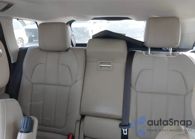 SALWR2VF3FA534940: 42244094