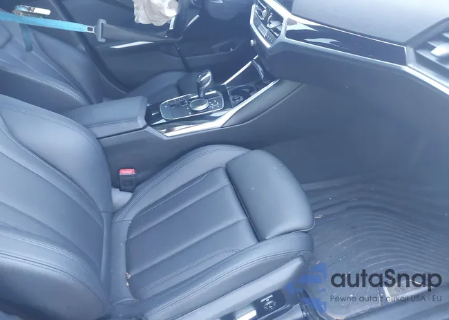 WBA5R7C59KAJ83727: 42244312