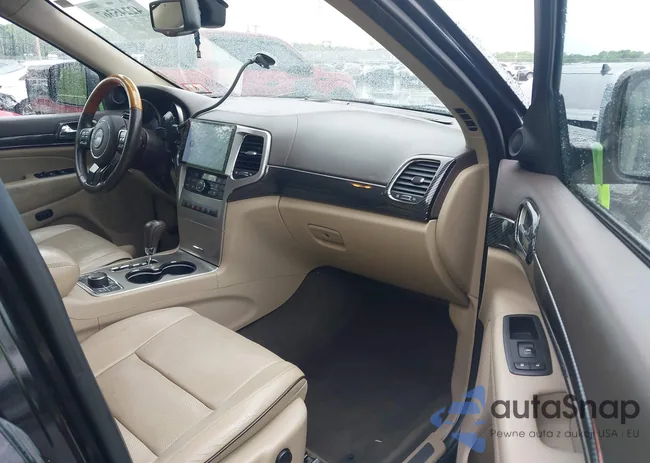 1C4RJFCT3DC651852: 42245367