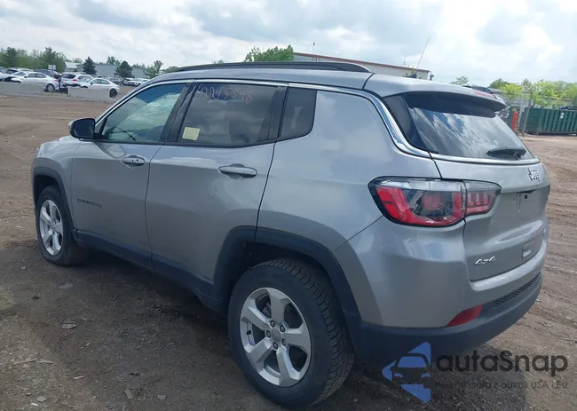 3C4NJDBB6JT349368: 42245548