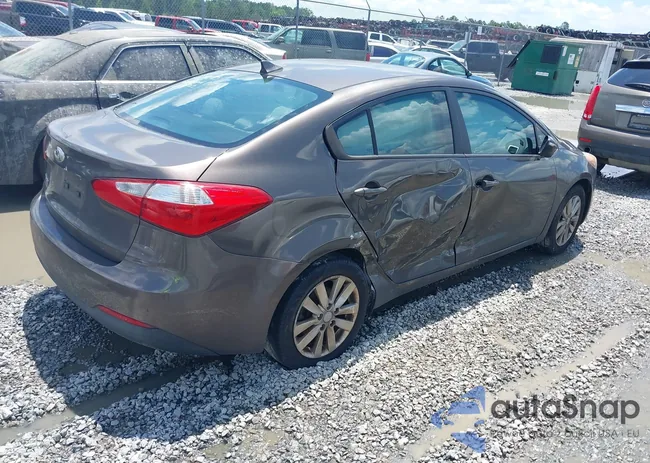 KNAFX4A61E5161075: 42245627