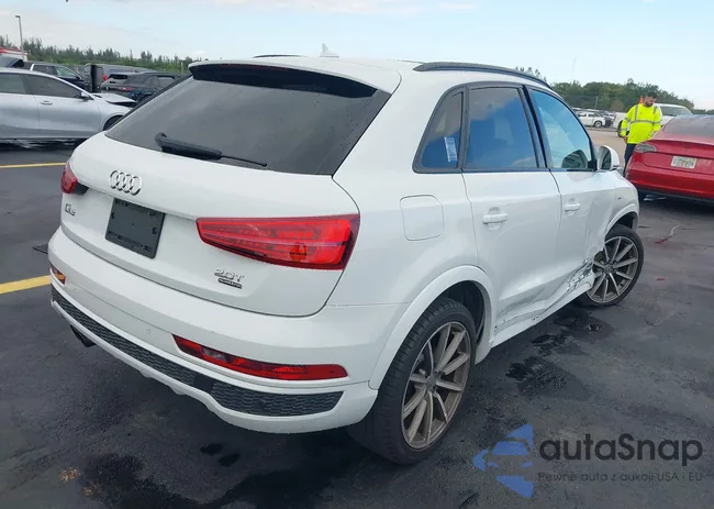 WA1GCCFS9HR001987: 42245635