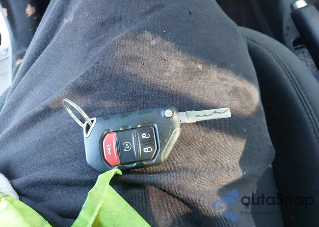 1C4HJXDGXLW325708: 42245644