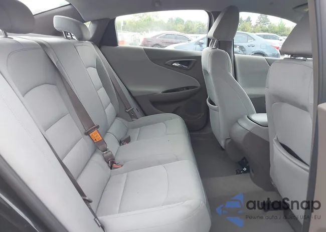 1G1ZB5ST4NF191408: 42245647