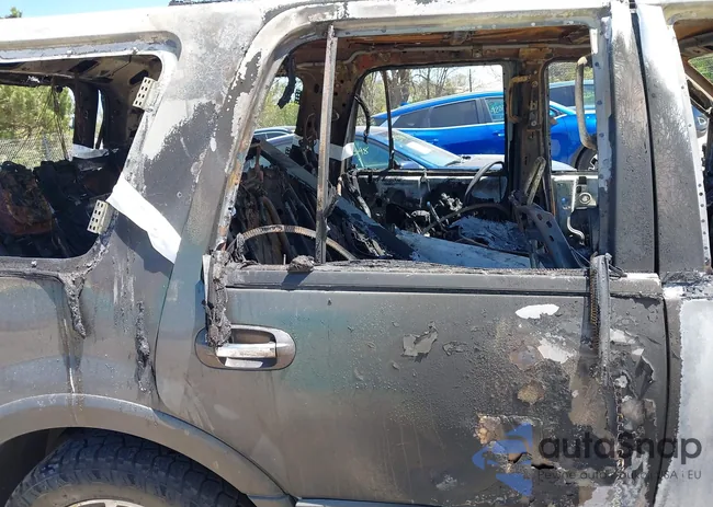 1FMJU1HT1GEF36154: 42245872