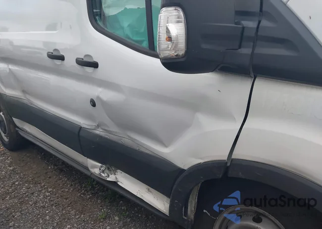 1FTYR1YM0HKB19298: 42245871