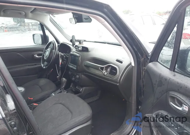 ZACCJABB9JPG67790: 42245178