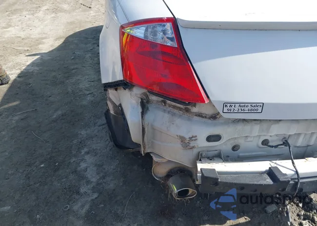 1HGCS2B89AA005796: 42246389