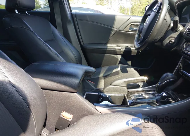 1HGCR2F59HA222738: 42246630