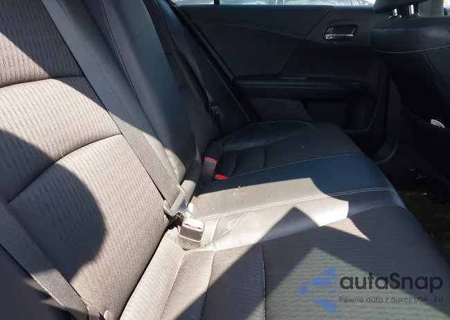 1HGCR2F59HA222738: 42246630