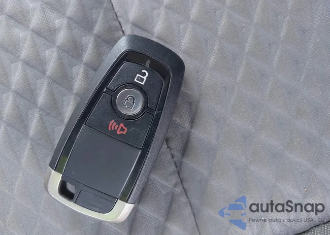 1FMCU9G68LUC63992: 42246631