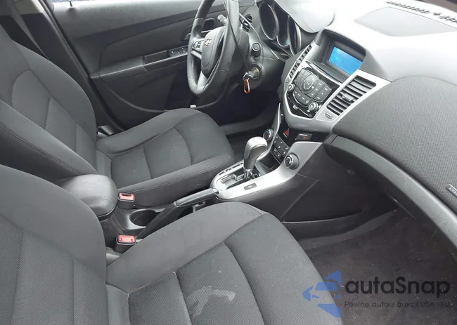 1G1PE5SB7G7215610: 42246871