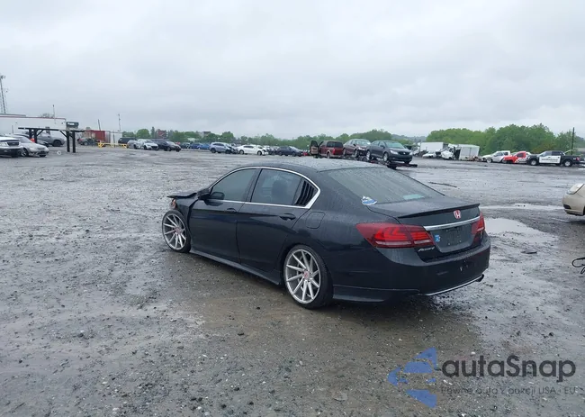 1HGCR2F79EA153840: 42247352