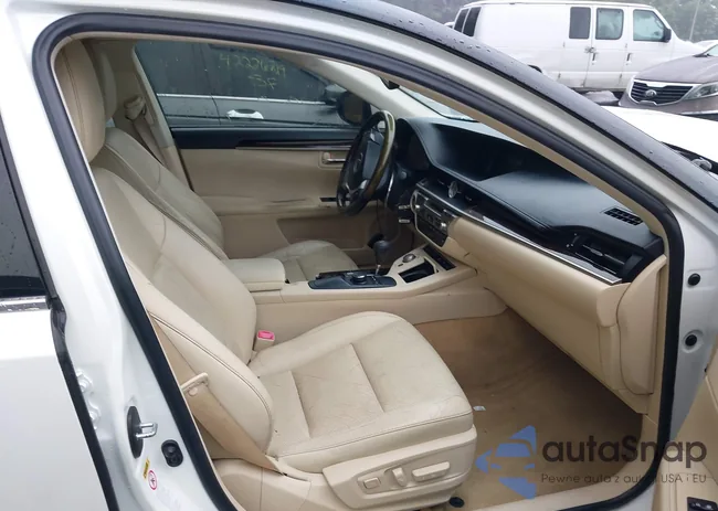 JTHBK1GG7D2028639: 42247375