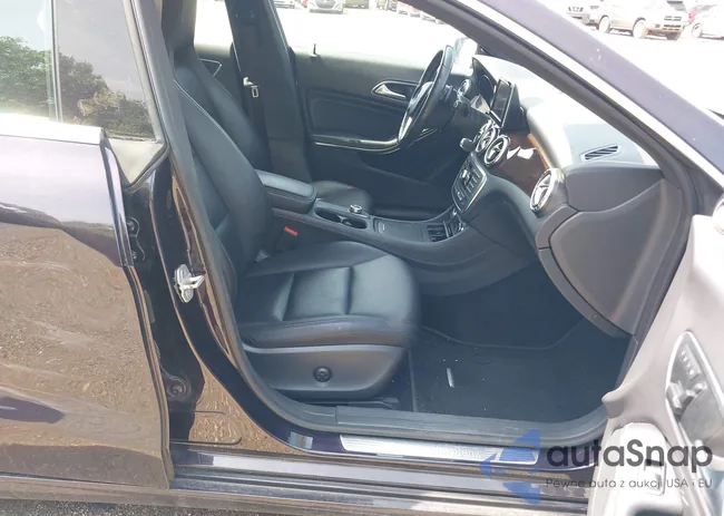 WDDSJ4EB3EN046218: 42247482