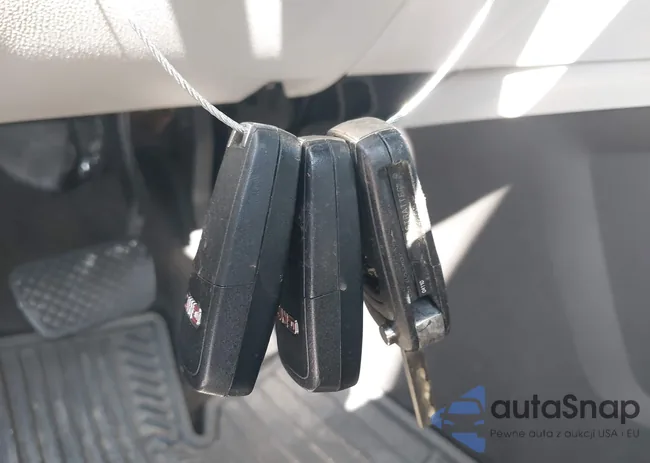 2CTFLGEY9A6323338: 42247553