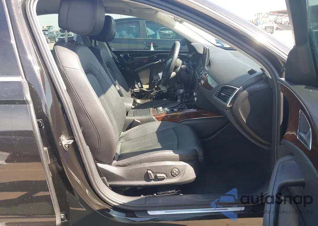 WAUHGAFC7DN099864: 42247631