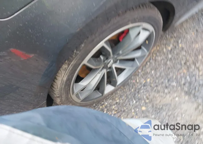 WAUC4CF57JA036587: 42247635