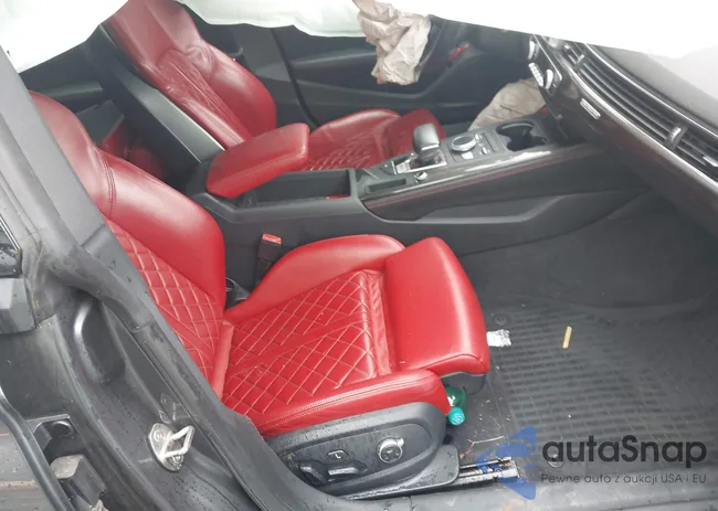 WAUC4CF57JA036587: 42247635