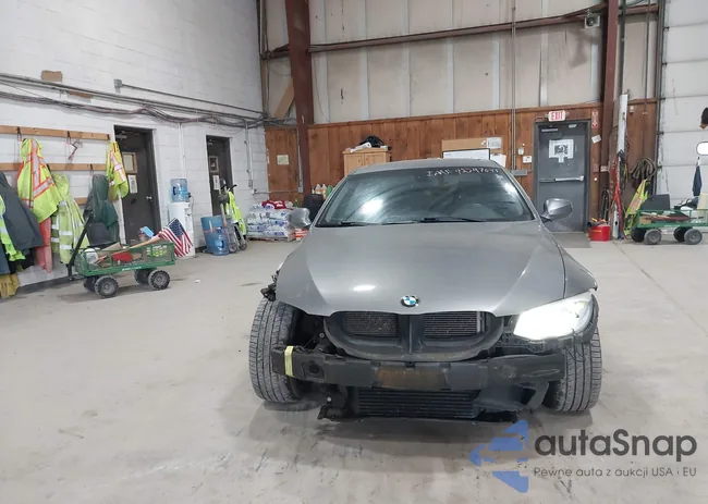 WBAKF9C51DE672559: 42247641