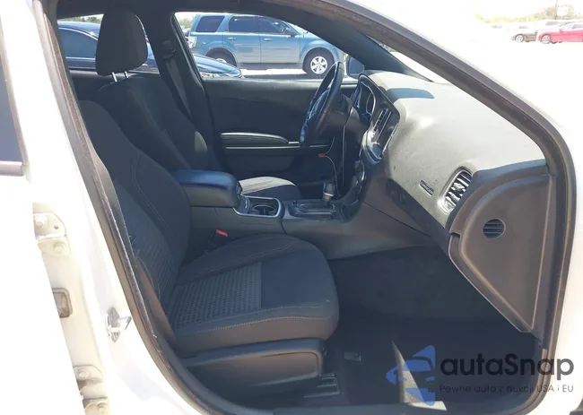 2C3CDXHG4HH652787: 42247767