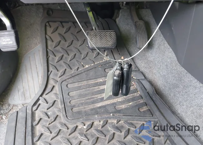 JTDKN3DU1B0271175: 42247924