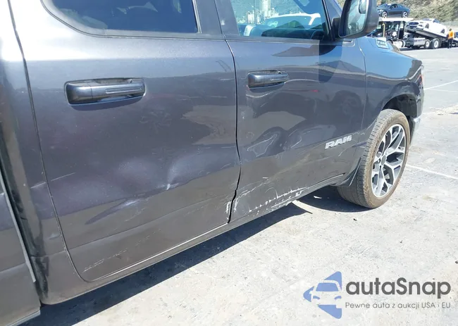 1C6RREBG3MN743725: 42246949