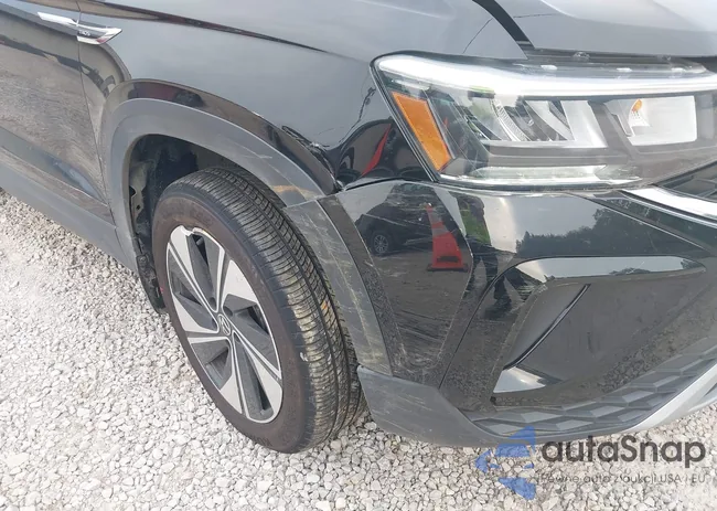 3VVUX7B22RM030200: 42246952